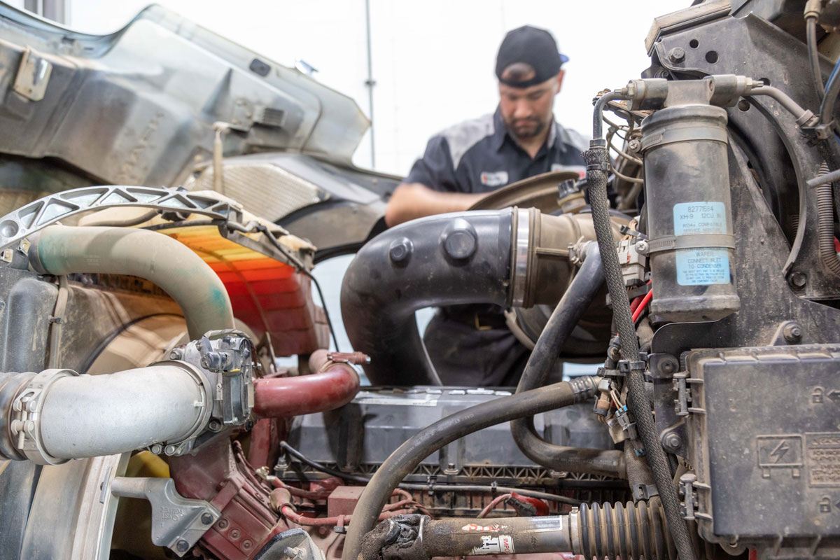 TranSource Truck & Trailer Centers mechanics Working